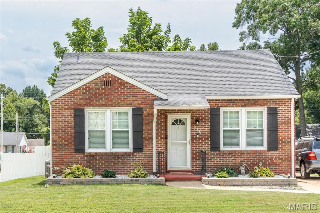 524 E 7th Street, Washington, MO 63090 Main Photo