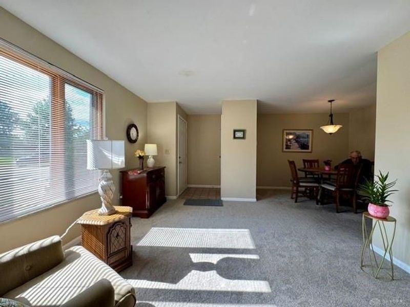 7620 Forest Green Court, Dayton, OH 45414 Photo 12