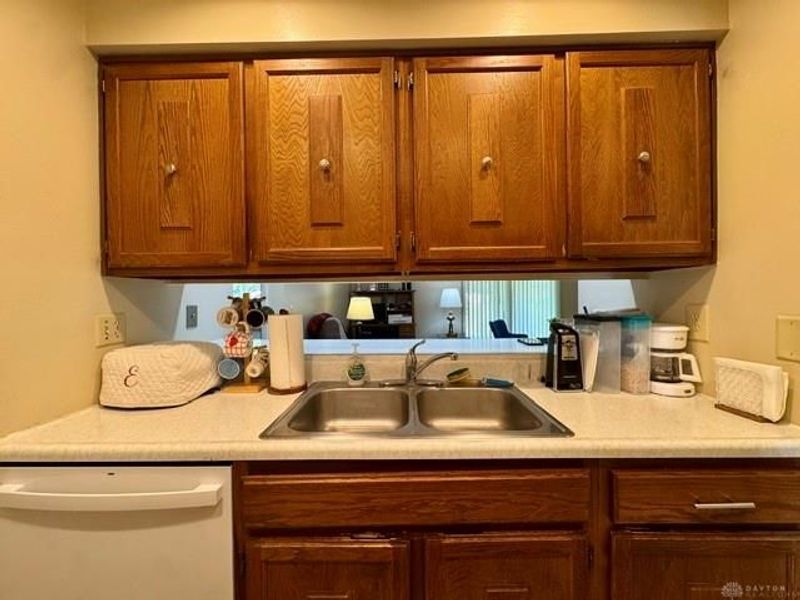 7620 Forest Green Court, Dayton, OH 45414 Photo 21