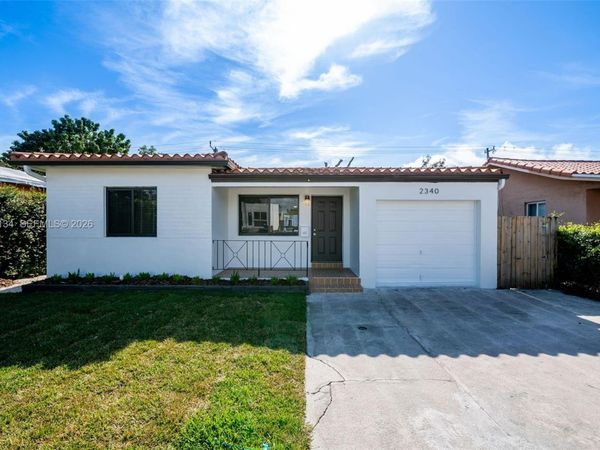 2340 SW 16th St , Miami, FL 33145