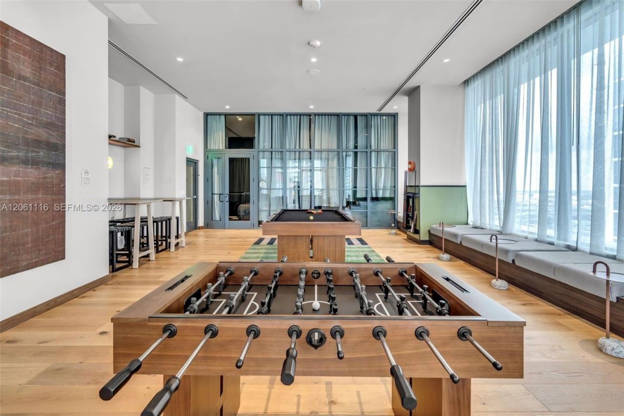 11 NE 6th St, Unit 809, Miami, FL 33132 Photo