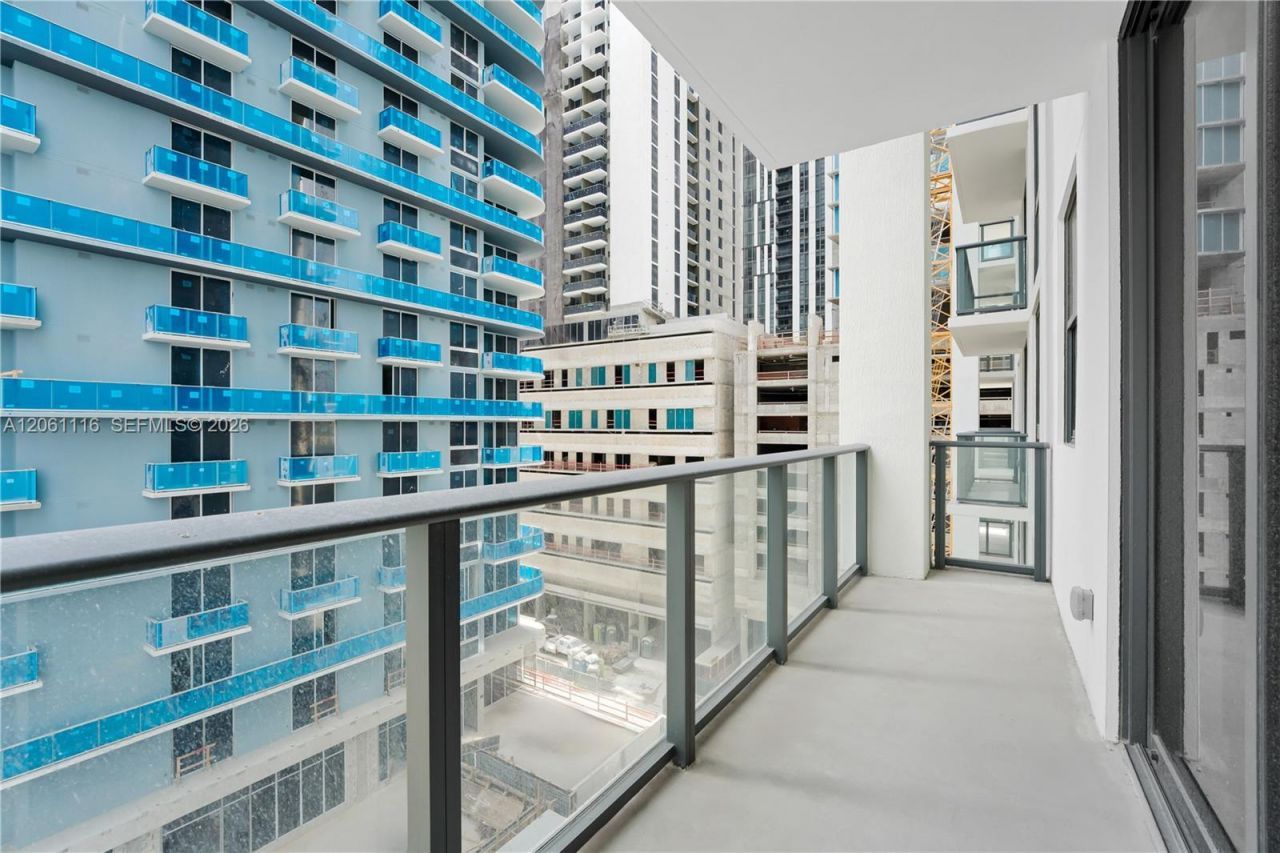 11 NE 6th St, Unit 809, Miami, FL 33132 Photo