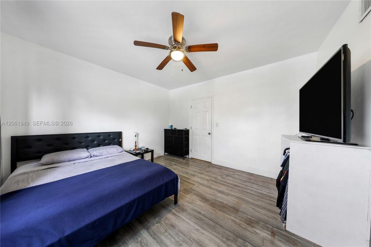1289 Marseille Dr , Unit 45, Miami Beach, FL 33141 Photo