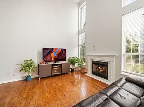 Main Photo