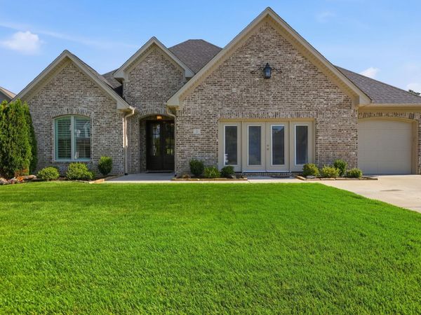 2 Wildcreek Cove, Little Rock, AR 72223