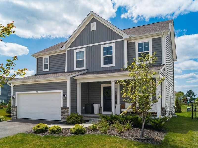 7405 McQueen Drive NW, Pickerington, OH 43147 Photo 2