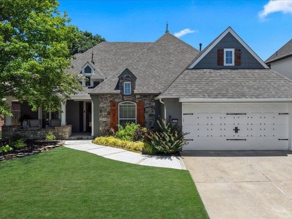 9405 S 73rd East East Avenue S, Tulsa, OK 74133