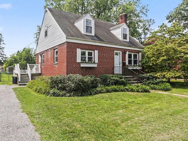 3221 MEADOW LANE, HARRISBURG, PA 17109