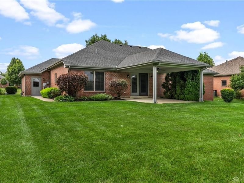 486 Christopher Drive, Clearcreek Township, OH 45458 Photo 2