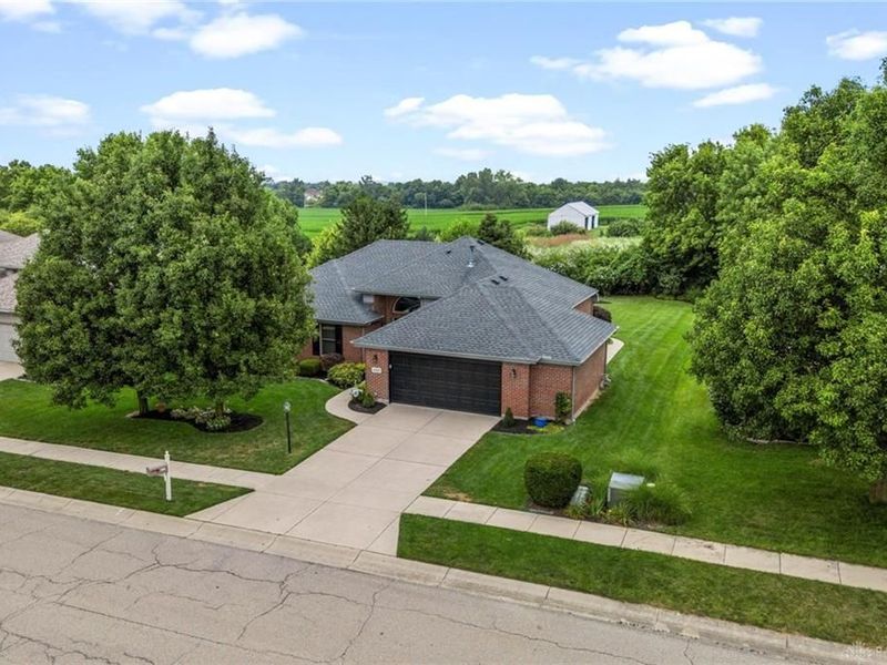 486 Christopher Drive, Clearcreek Township, OH 45458 Photo 35