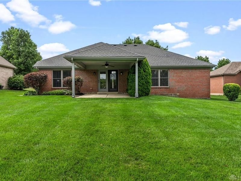 486 Christopher Drive, Clearcreek Township, OH 45458 Photo 5
