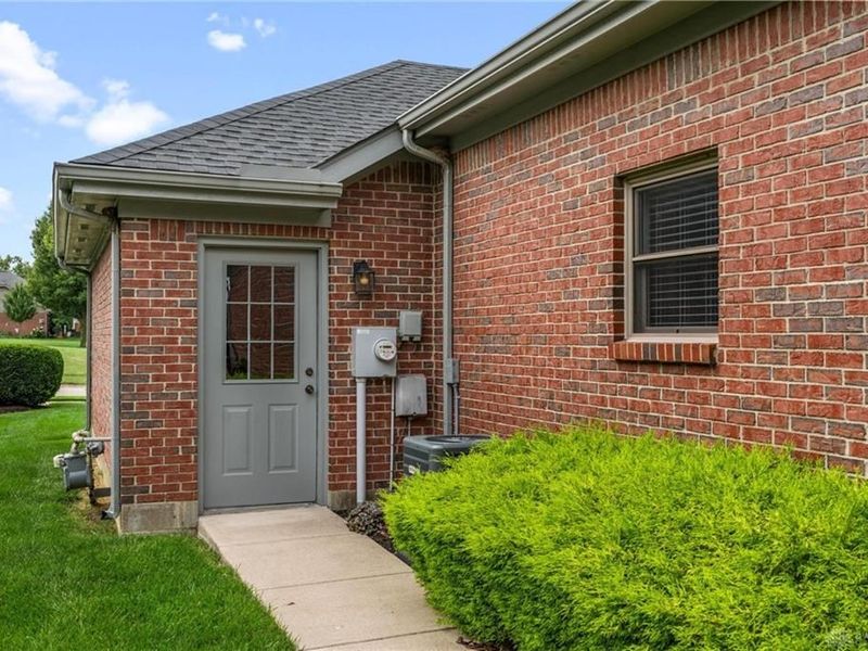 486 Christopher Drive, Clearcreek Township, OH 45458 Photo 7