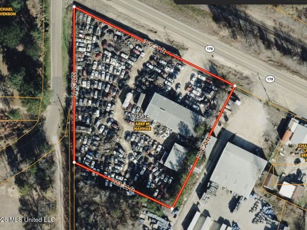 9295 Mississippi 178, Byhalia, MS 38611