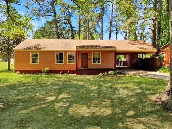 1104 PINCKNEY Avenue, Leesville, LA 71446