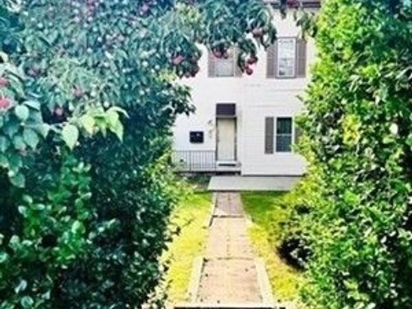 346 Durfee St, Unit 3, Fall River, MA 02720