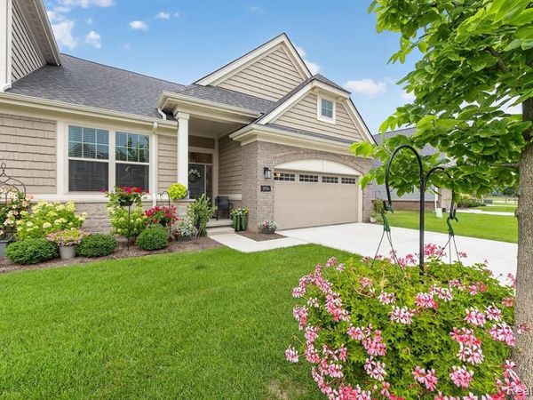 3754 CHATHAM Place, Brighton Township, Mi 48114
