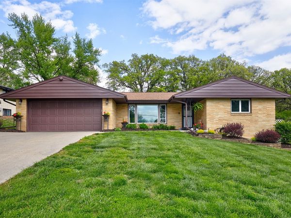 6735 NW Timberline Drive , Des Moines, IA 50313
