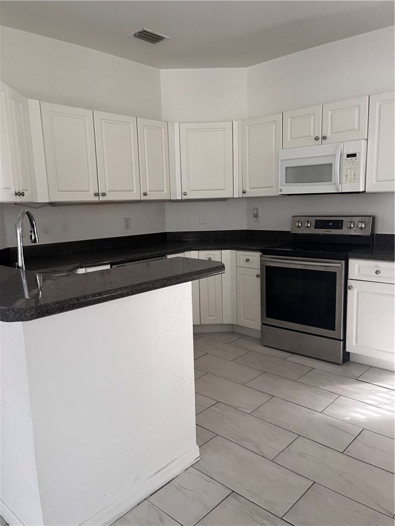 2262 57 Circle, Vero Beach, FL 32966 Photo
