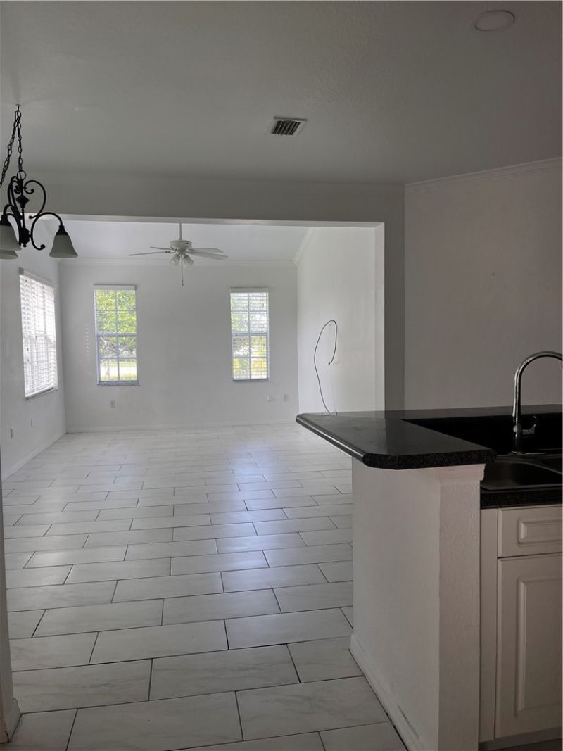 2262 57 Circle, Vero Beach, FL 32966 Photo