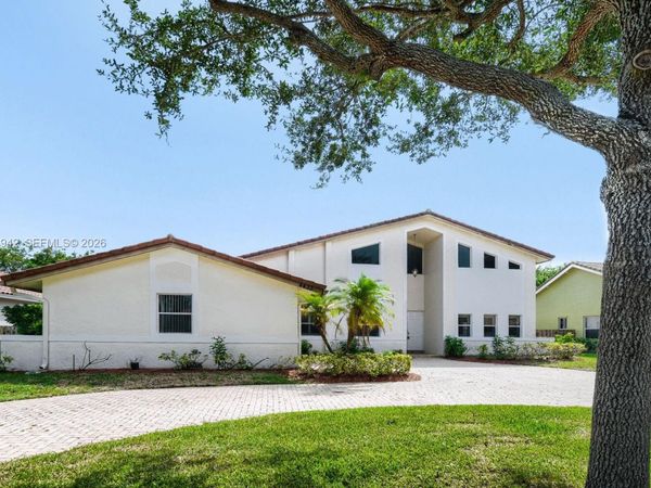 4433 NW 67th Ave , Coral Springs, FL 33067