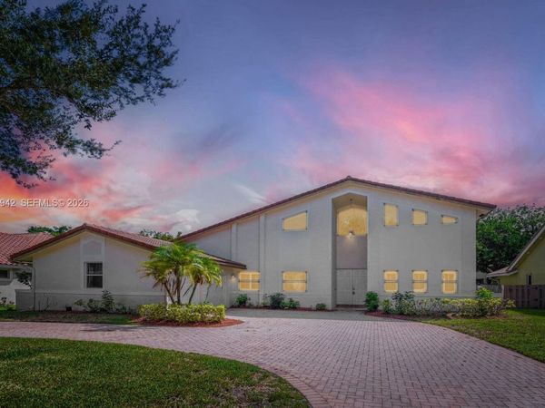 4433 NW 67th Ave , Coral Springs, FL 33067
