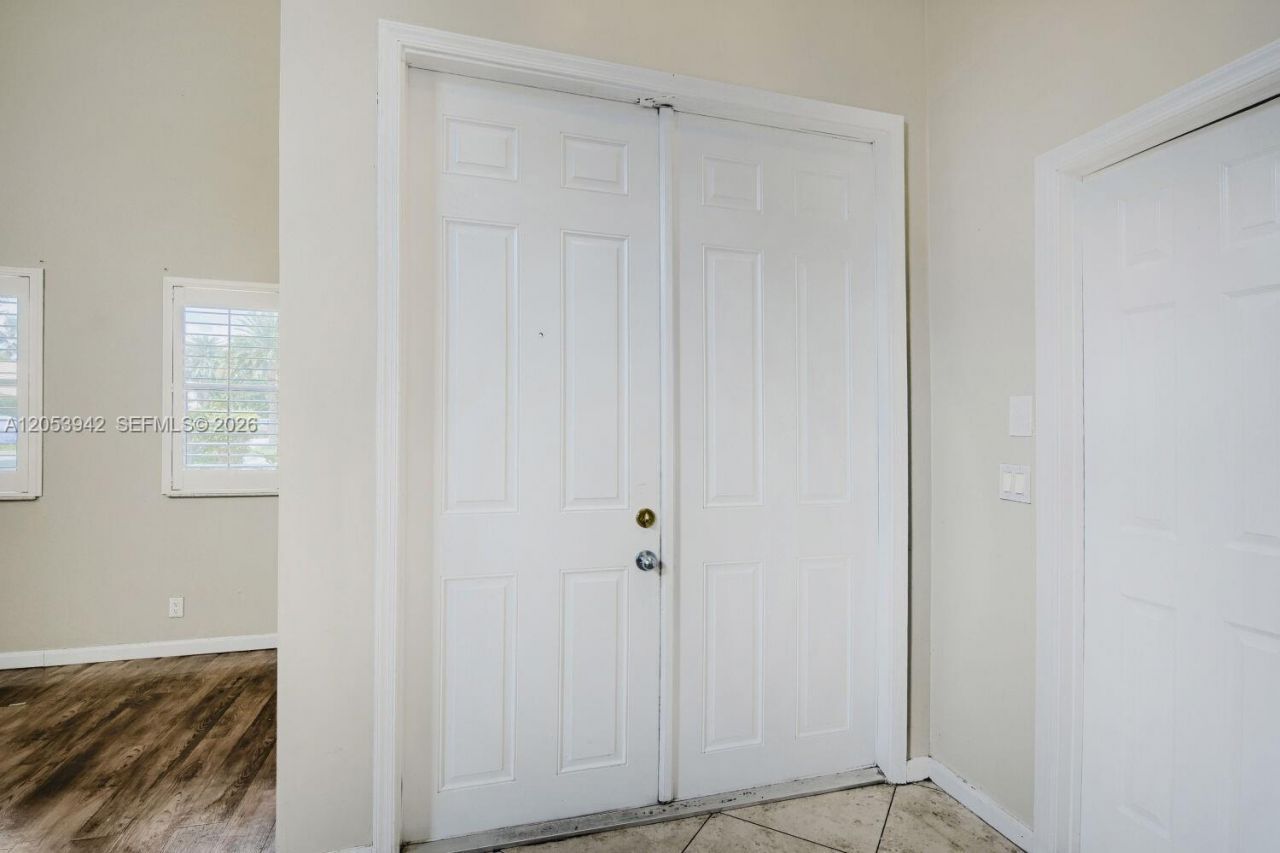 4433 NW 67th Ave, Coral Springs, FL 33067 Photo