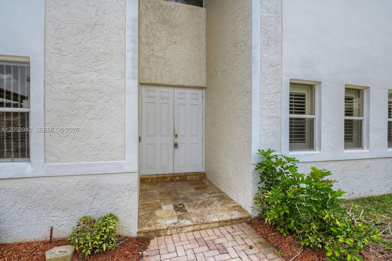 4433 NW 67th Ave, Coral Springs, FL 33067 Photo