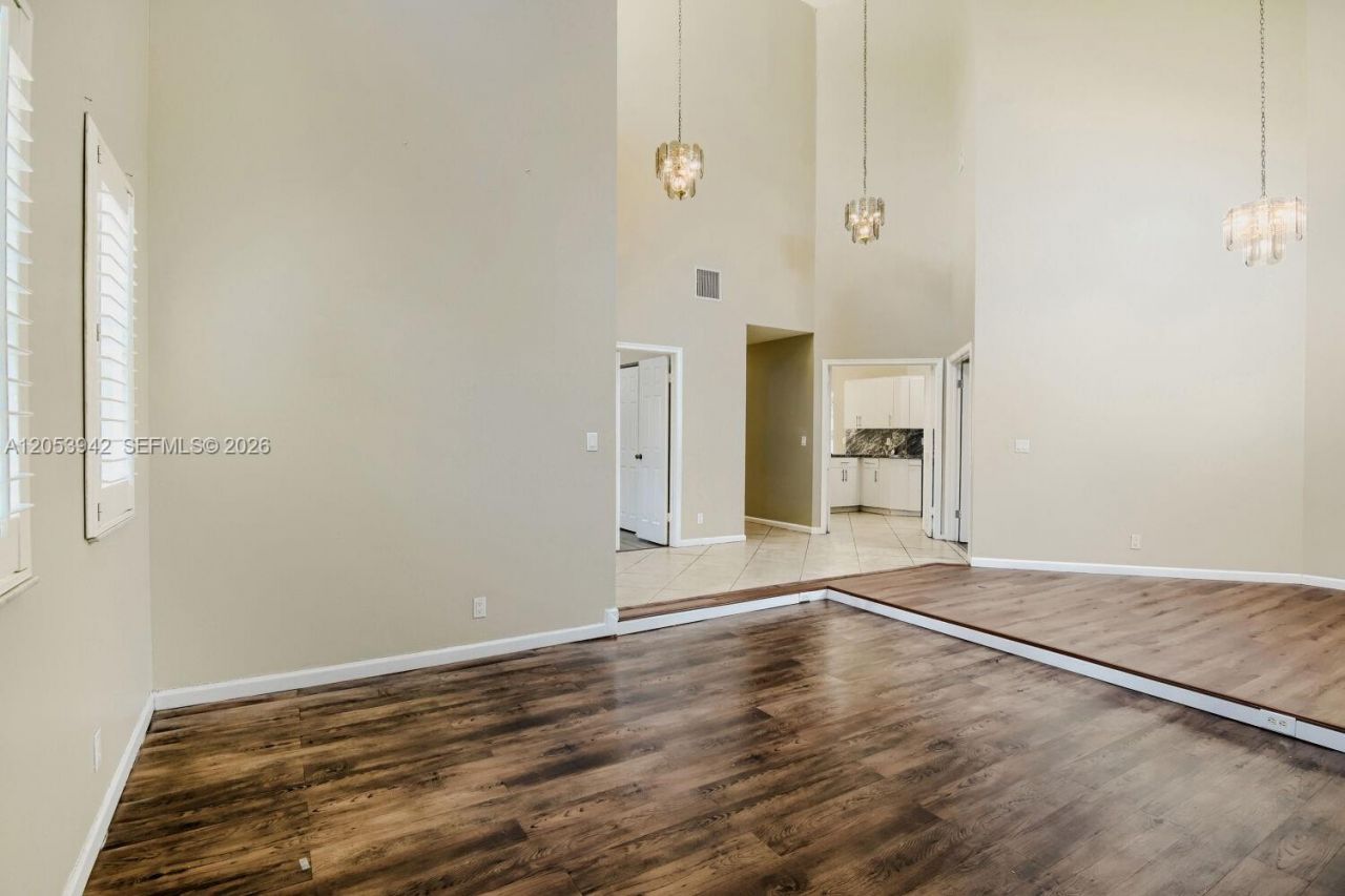 4433 NW 67th Ave, Coral Springs, FL 33067 Photo