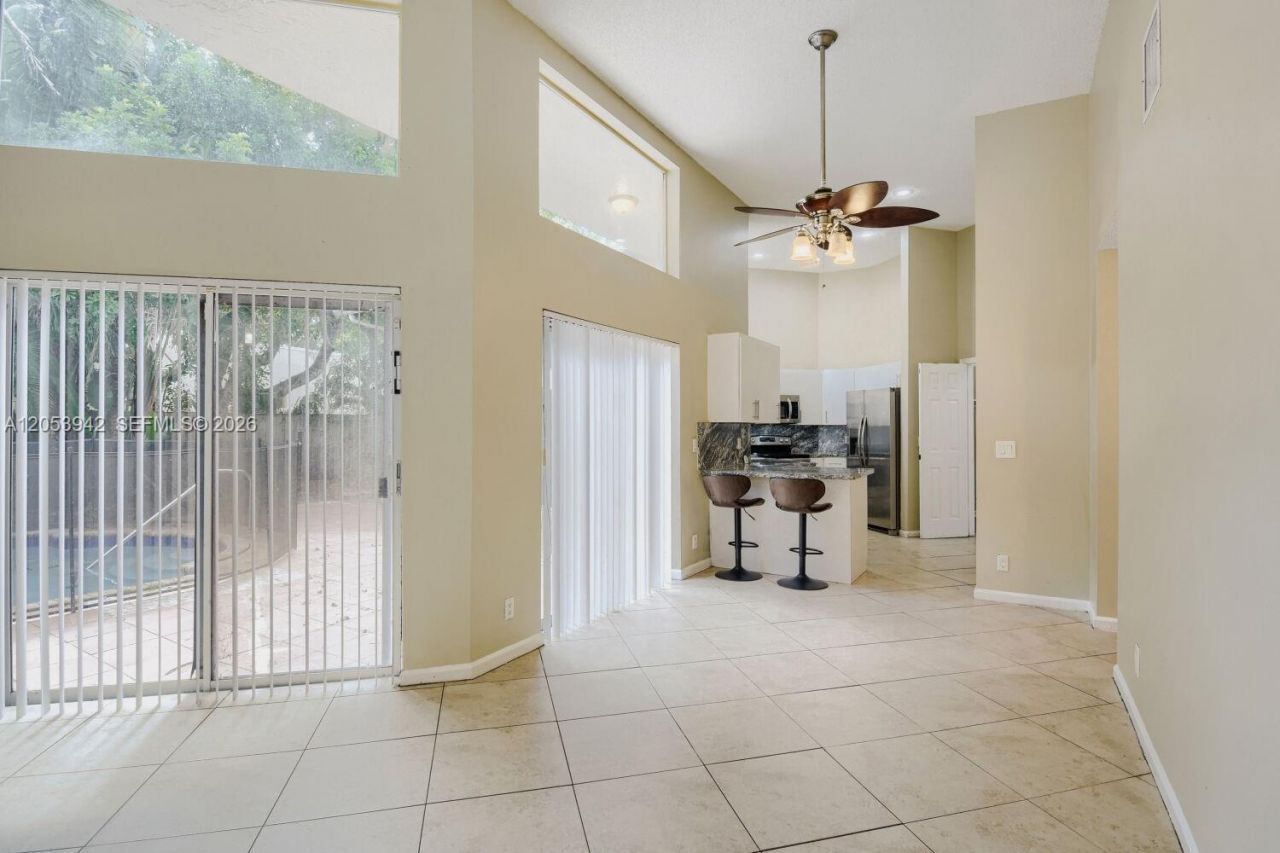 4433 NW 67th Ave, Coral Springs, FL 33067 Photo