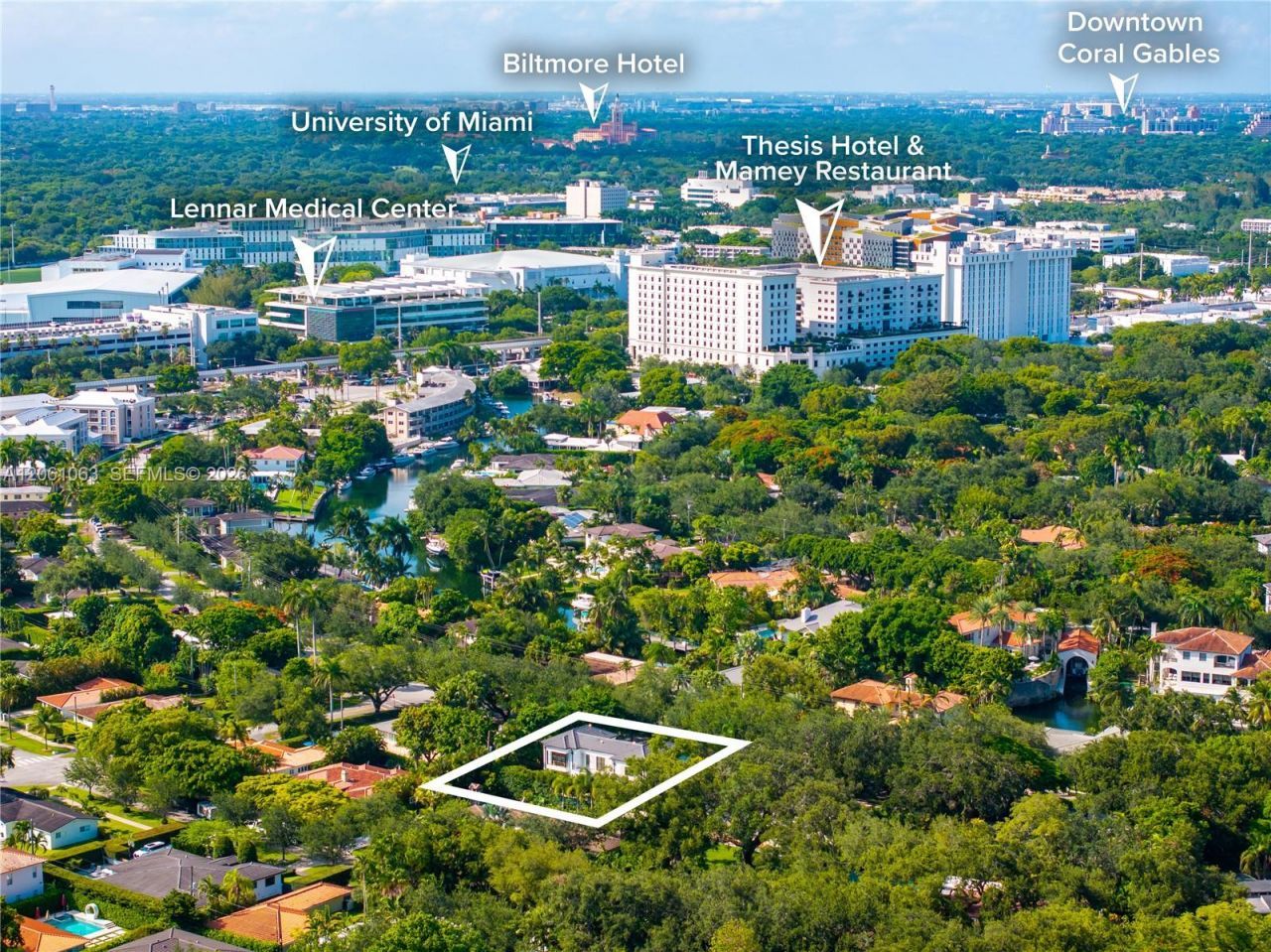 1220 S Alhambra Cir, Coral Gables, FL 33146 Photo
