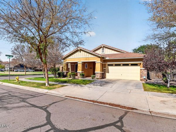 3424 E SIERRA MADRE Avenue, Gilbert, AZ 85296