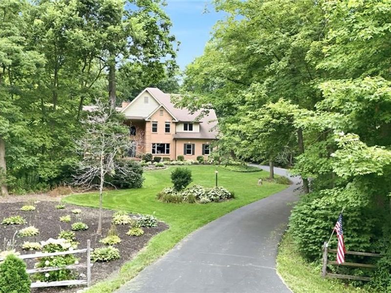 2054 Winding Brook Way, Xenia, OH 45385 Photo 6