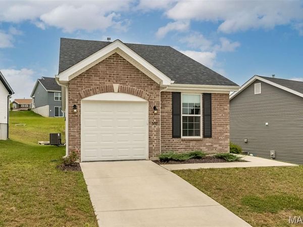 3197 White Pine Drive , Imperial, MO 63052