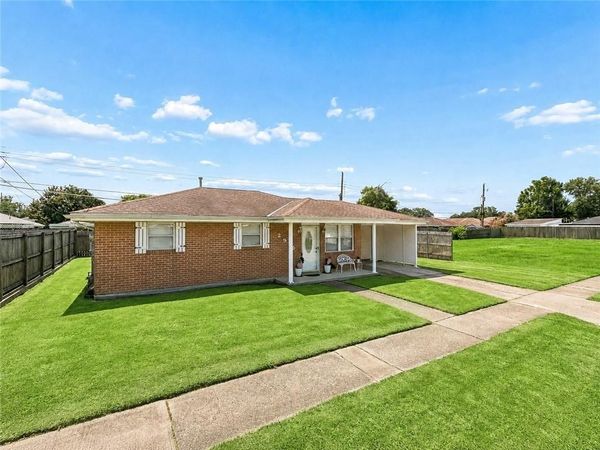 2325 MUMPHREY Road , Chalmette, LA 70043