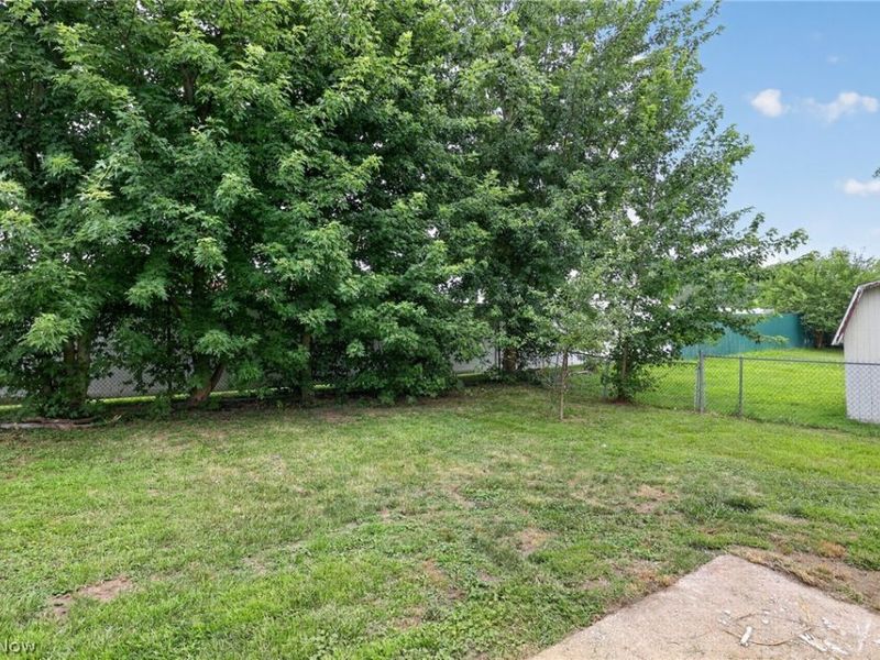5605 Chagrin Drive, Mentor on the Lake, OH 44060 Photo 30