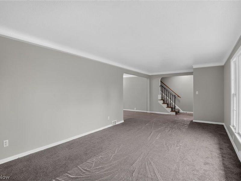 336 Halle Drive, Euclid, OH 44132 Photo 5
