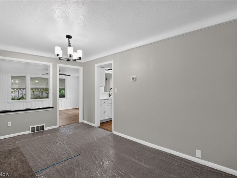 336 Halle Drive, Euclid, OH 44132 Photo 9