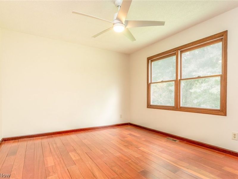 34300 Pettibone Road, Solon, OH 44139 Photo 13