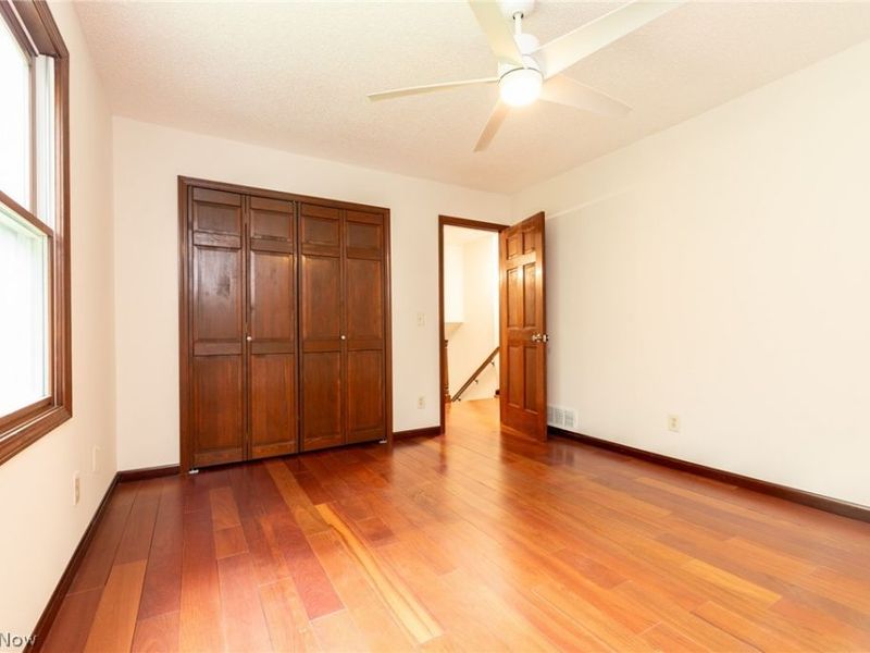 34300 Pettibone Road, Solon, OH 44139 Photo 14