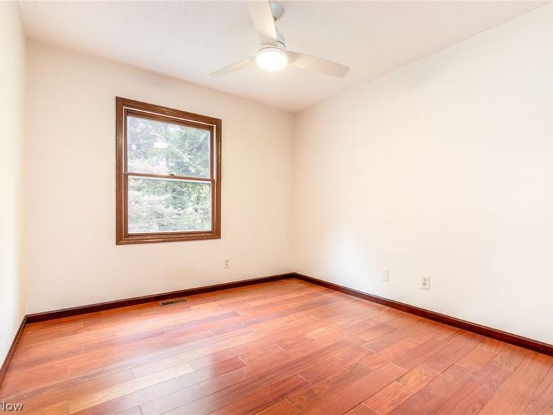 34300 Pettibone Road, Solon, OH 44139 Photo 18