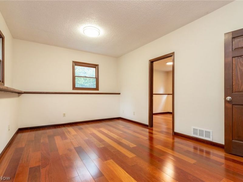 34300 Pettibone Road, Solon, OH 44139 Photo 20