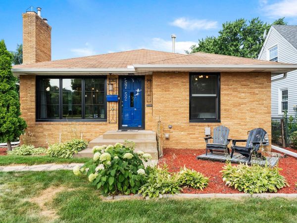 5752 21st Avenue S, Minneapolis, MN 55417