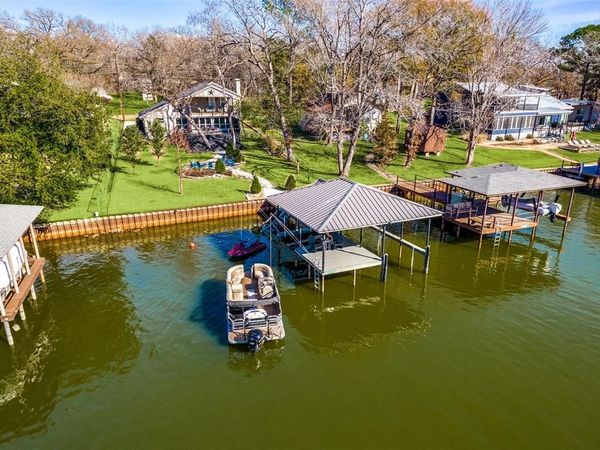 150 Bayside Circle , Malakoff, TX 75148