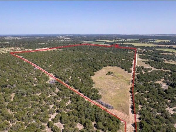 5075 Hwy 22, Hamilton, TX 76531