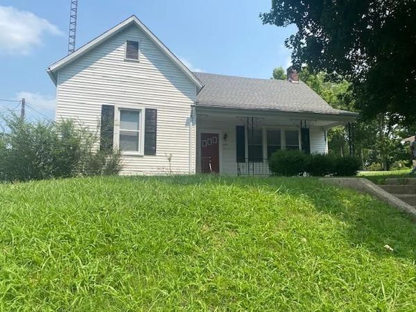 214 N Main Street , Greenville, KY 42345