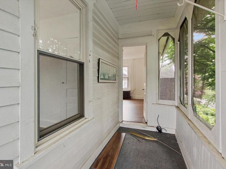 313 Dartmouth Avenue, Swarthmore, PA 19081 Main Photo
