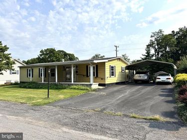 50 RANDALL DRIVE, MILROY, PA 17063