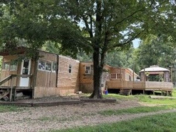 5056 Claiborne Ln , Hartsville, TN 37074