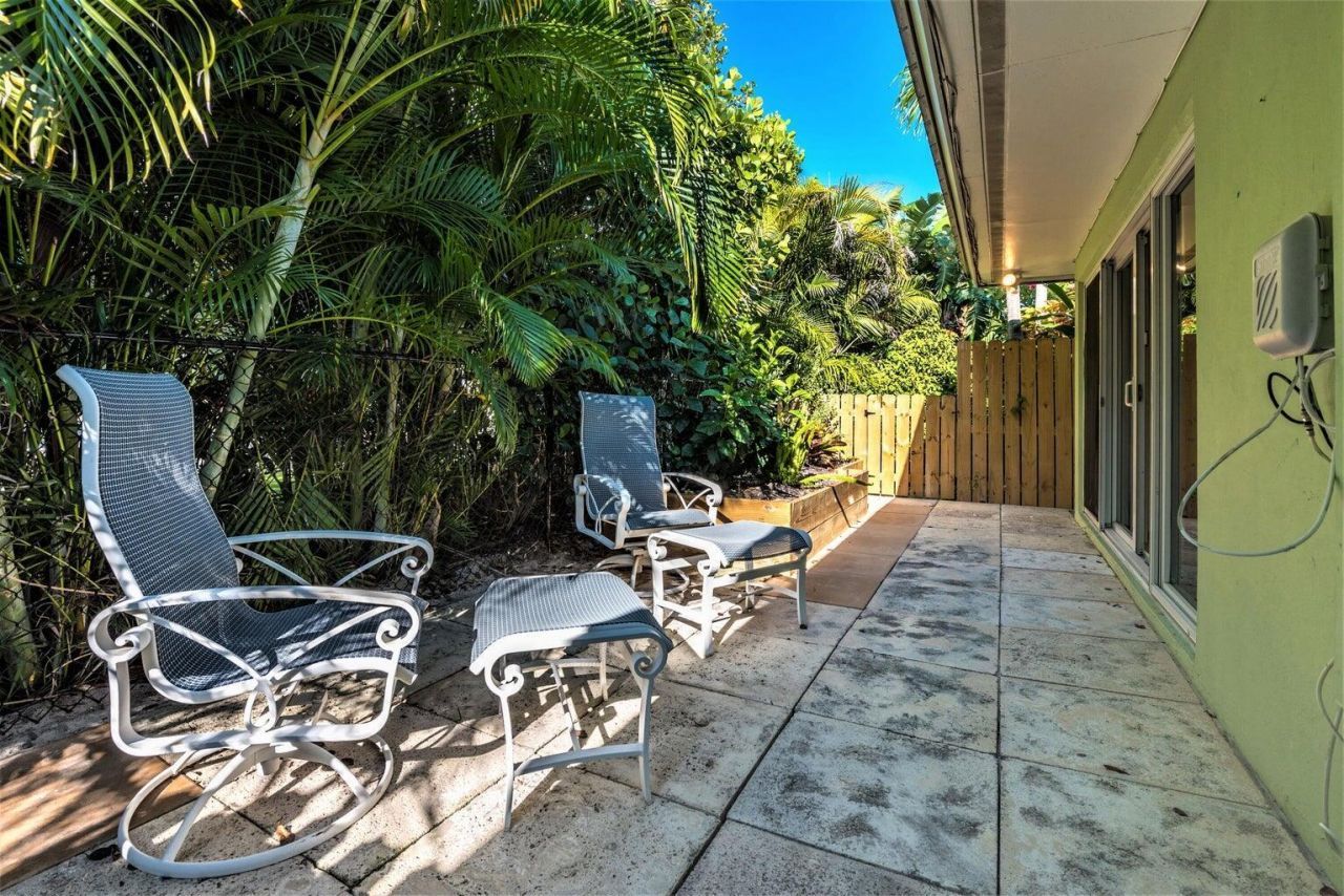 410 Venetian Drive, Delray Beach, FL 33483 Photo