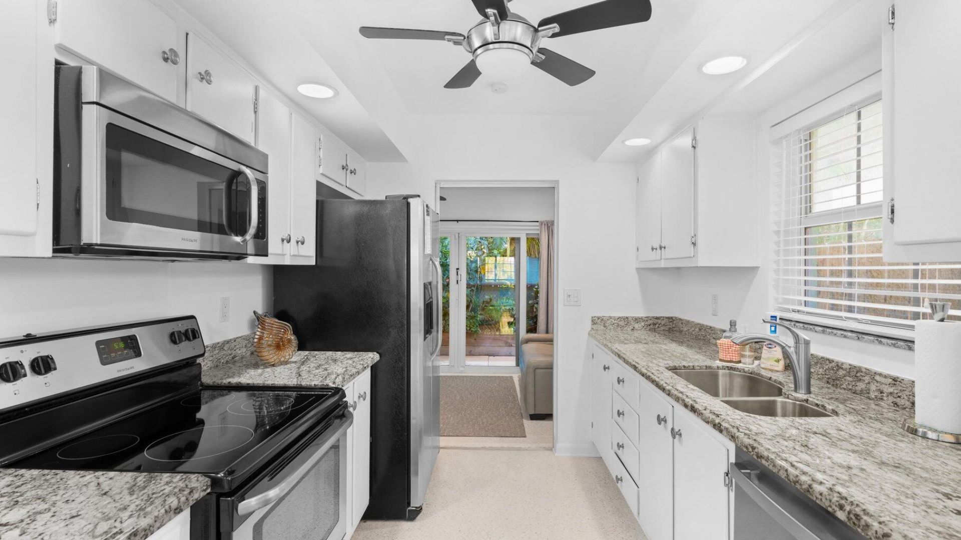 410 Venetian Drive, Delray Beach, FL 33483 Photo